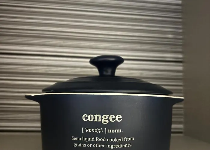 2br Retreat In Lumiar Near Airport W Patio Apartment