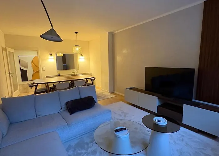 2br Retreat In Lumiar Near Airport W Patio Daire Lisboa