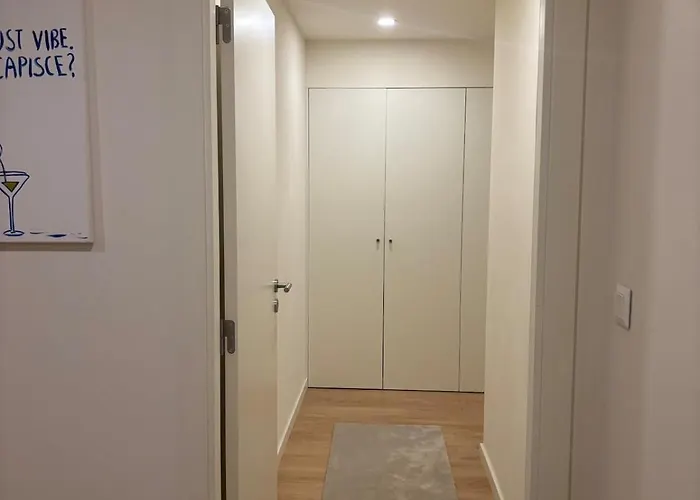 2br Retreat In Lumiar Near Airport W Patio Лиссабон