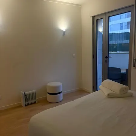 2br Retreat In Lumiar Near Airport W Patio * Lisbon