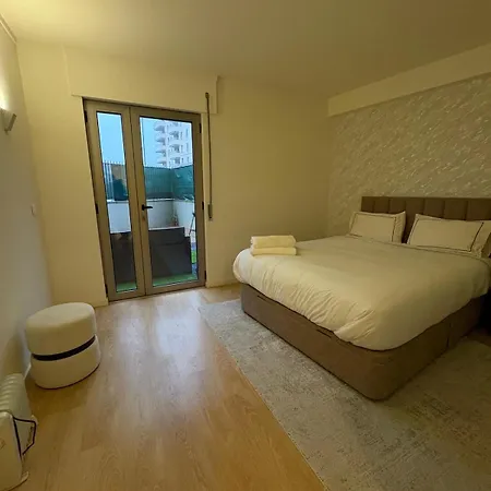 2br Retreat In Lumiar Near Airport W Patio Lisbon