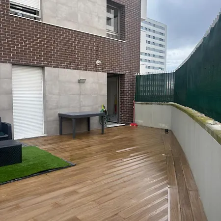 2br Retreat In Lumiar Near Airport W Patio Appartement *